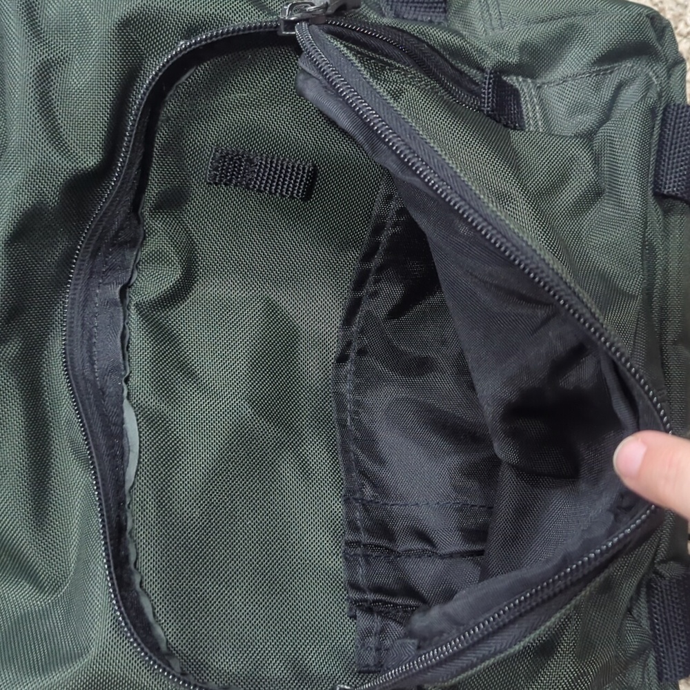 Kipling Hacker Convertible Backpack Messenger Bag… - image 8